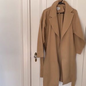 Stradivarius camel coat 🧥
